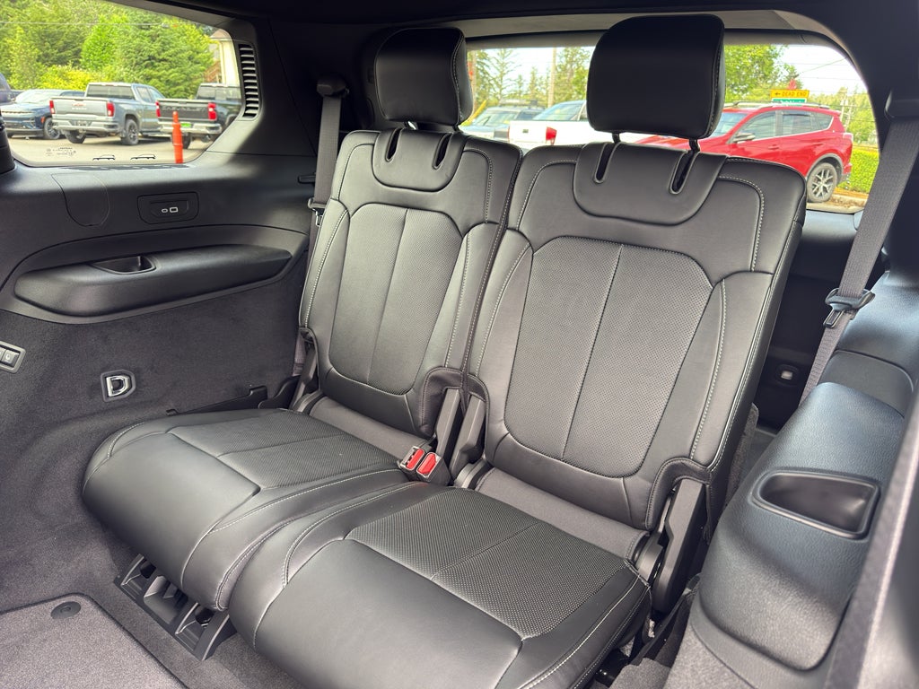 2025 Jeep Grand Cherokee L Overland