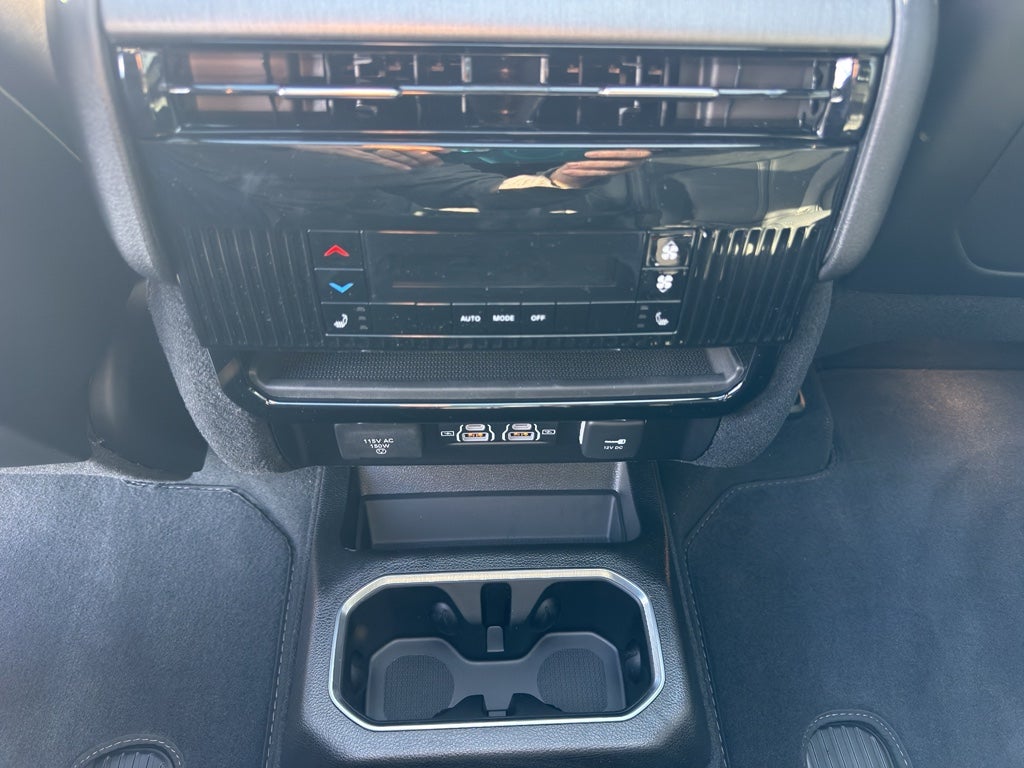 2026 Jeep Grand Wagoneer Limited Reserve