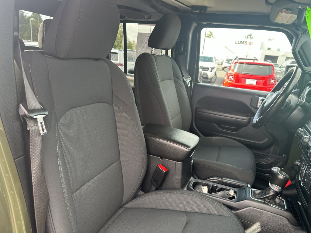 2022 Jeep Gladiator Willys