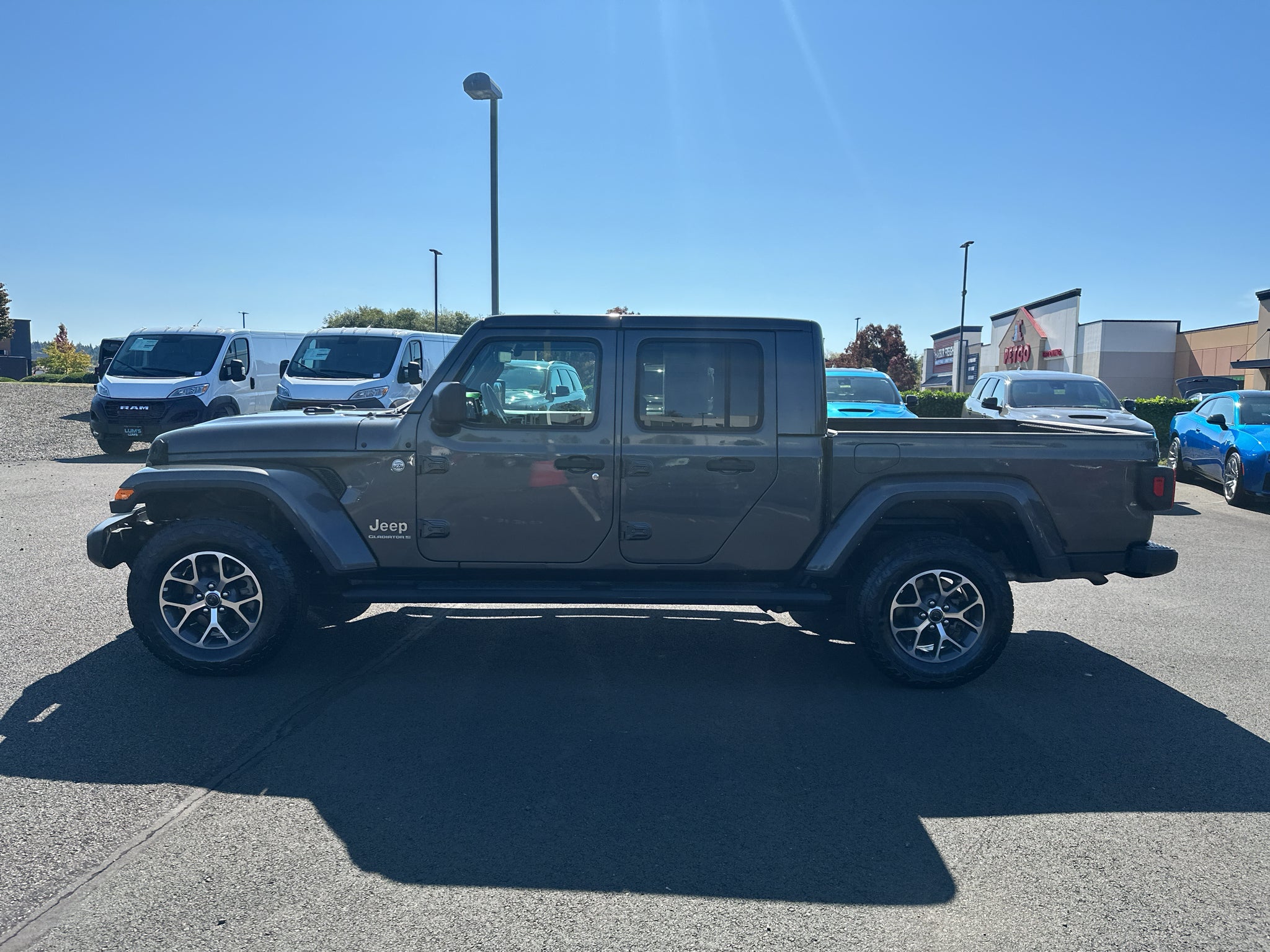 2023 Jeep Gladiator Overland