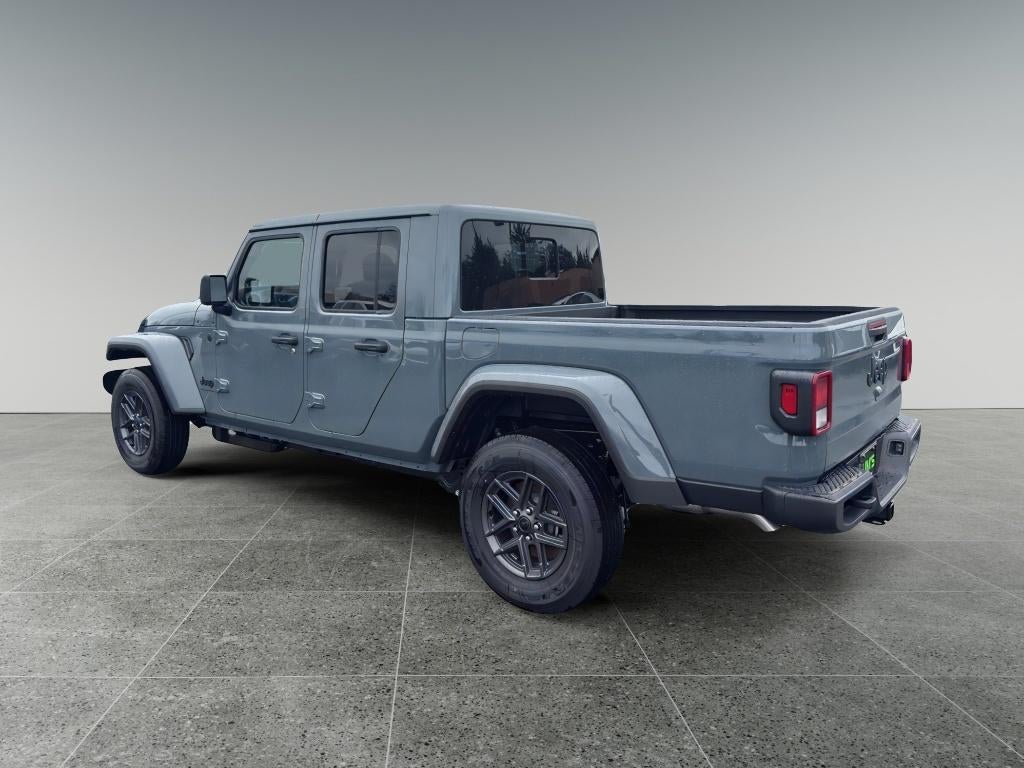 2026 Jeep Gladiator Sport S photo 3