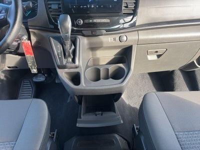 2024 Ford Transit Wagon XLT