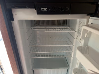 2017 Ford E-450 Super Duty Base