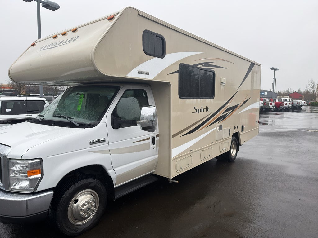2017 Ford E-450 Super Duty Base