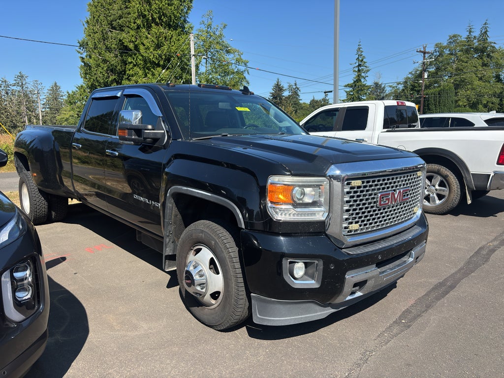 2016 GMC Sierra Denali