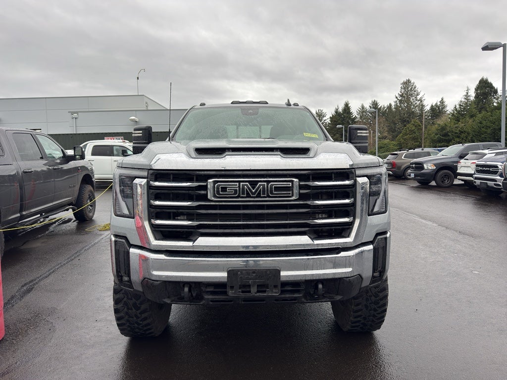 2024 GMC Sierra SLE