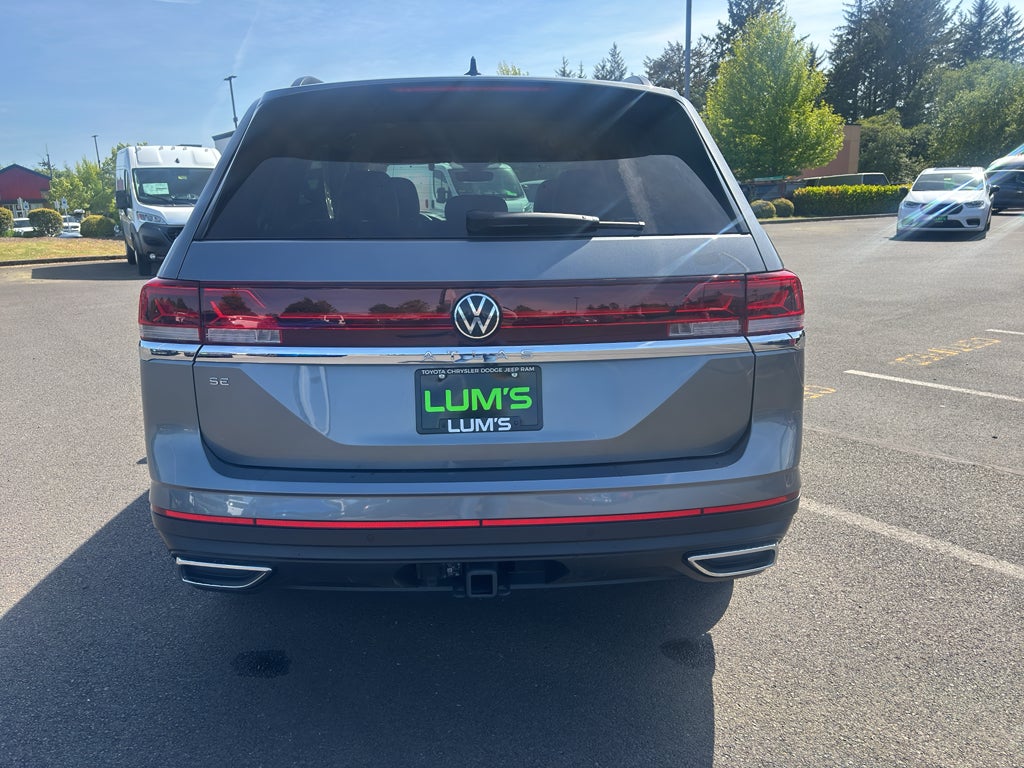 2025 Volkswagen Atlas 2.0T SE w/Technology