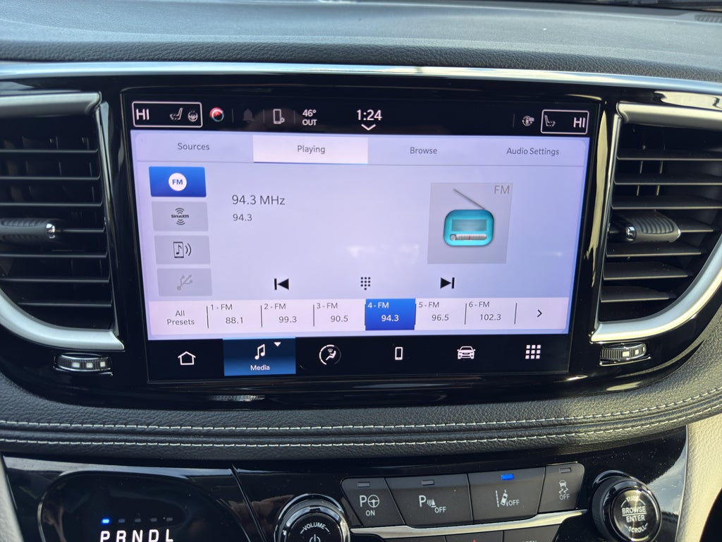 2023 Chrysler Pacifica Hybrid Touring L