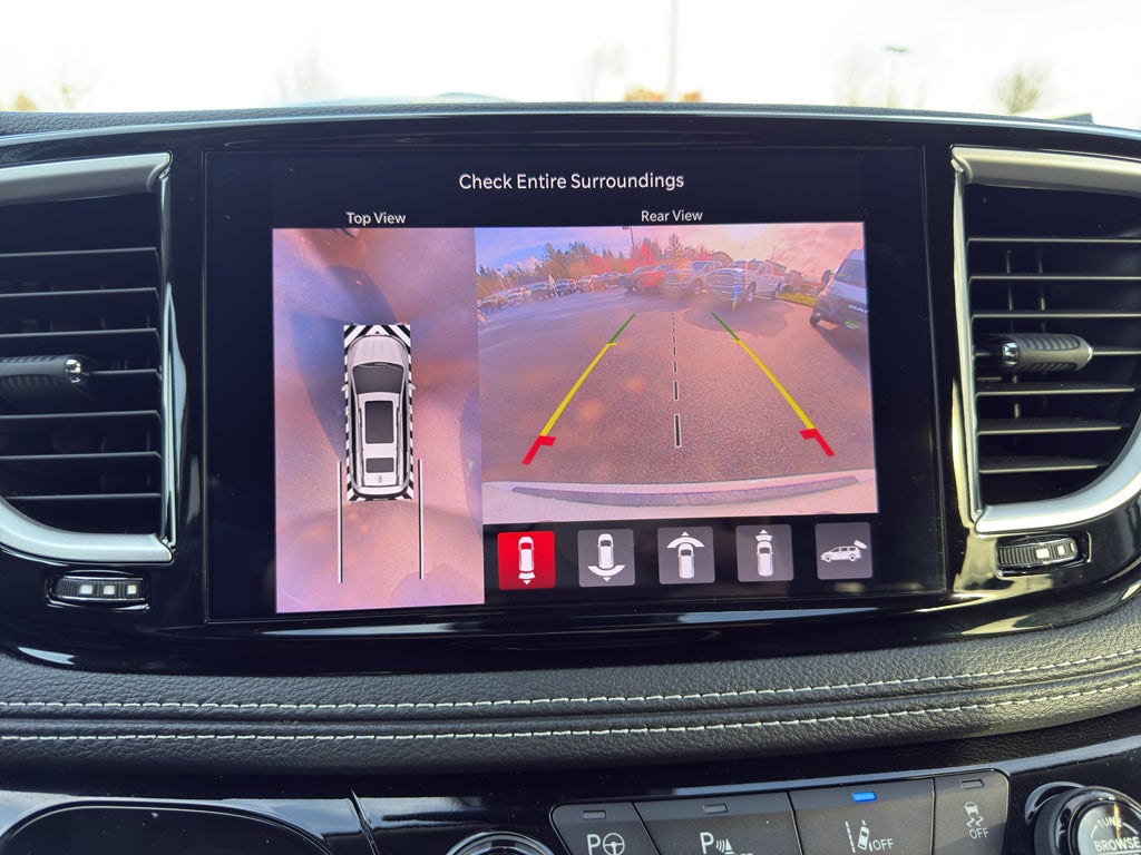 2023 Chrysler Pacifica Hybrid Touring L