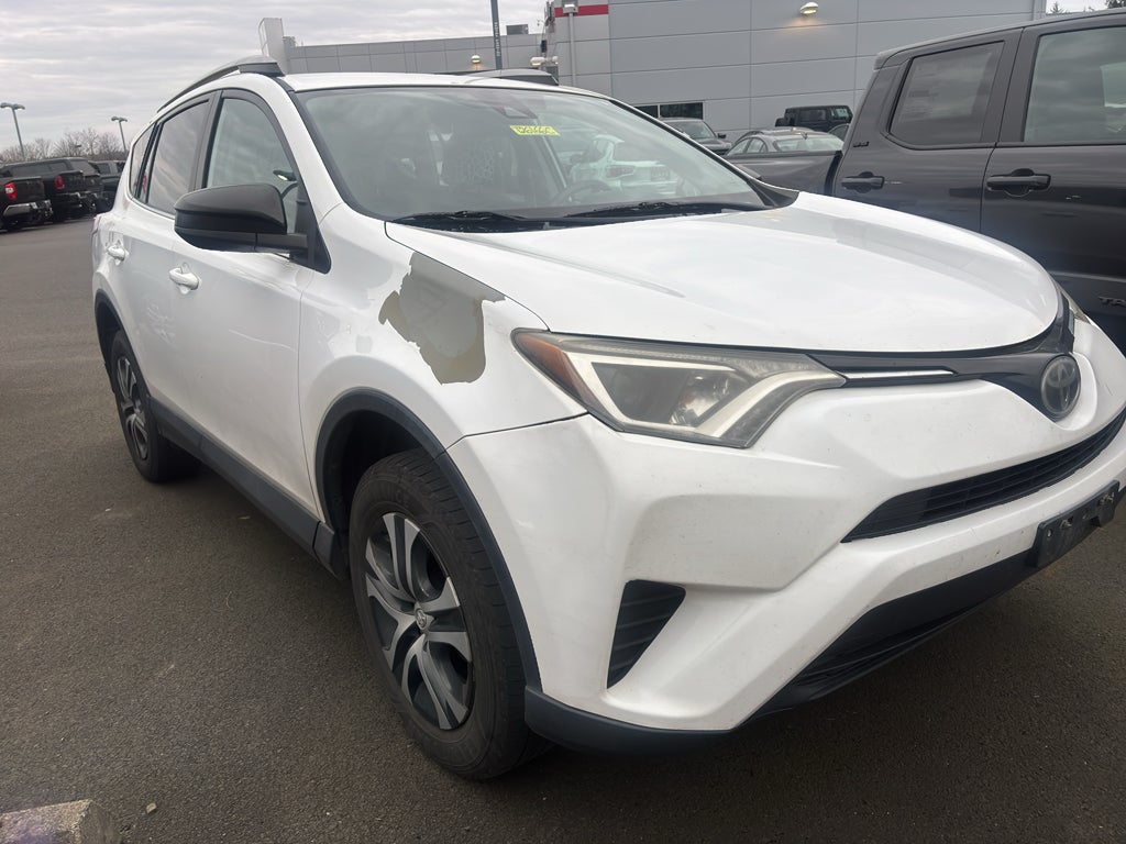 2017 Toyota RAV4 LE