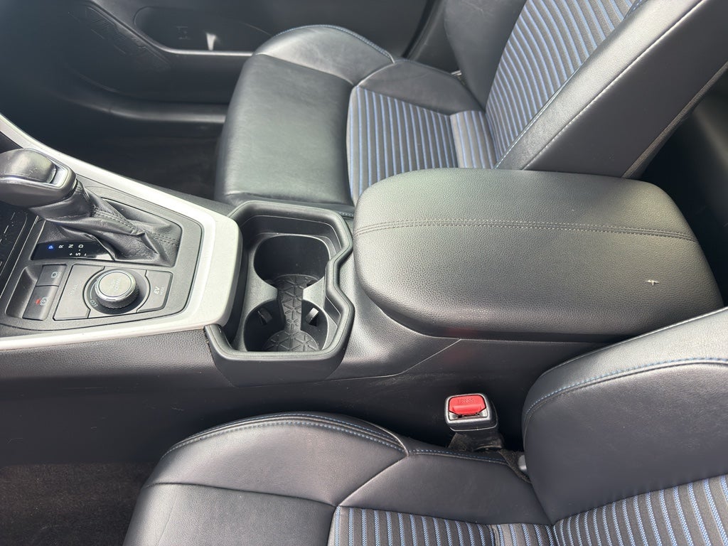 2020 Toyota RAV4 Hybrid XSE