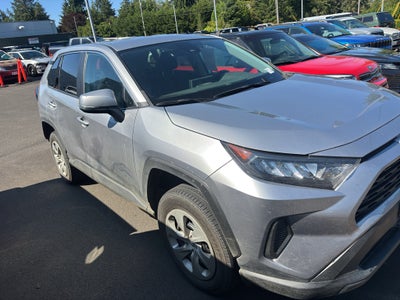 2022 Toyota RAV4 LE