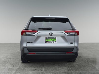 2022 Toyota RAV4 LE
