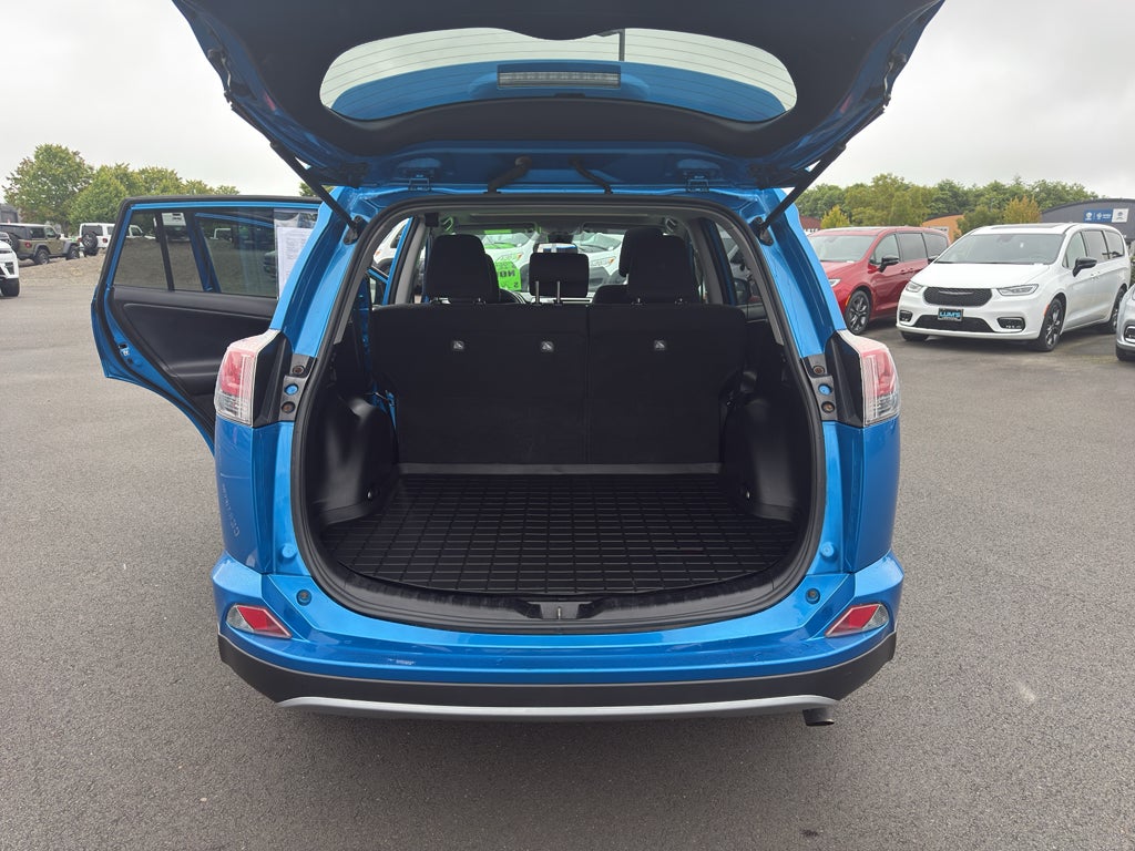 2018 Toyota RAV4 XLE