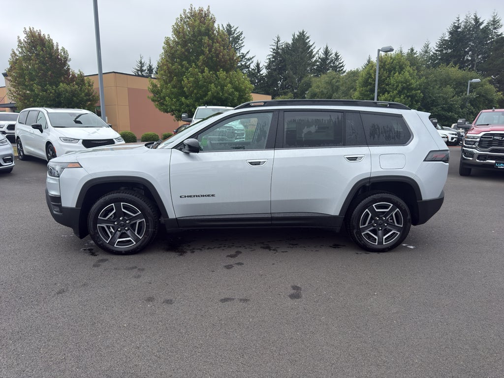 2026 Jeep Cherokee Laredo