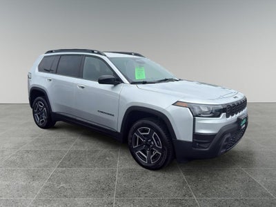 2026 Jeep Cherokee Laredo