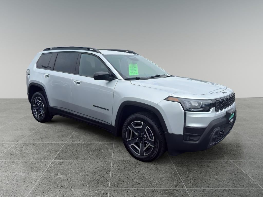 2026 Jeep Cherokee Laredo