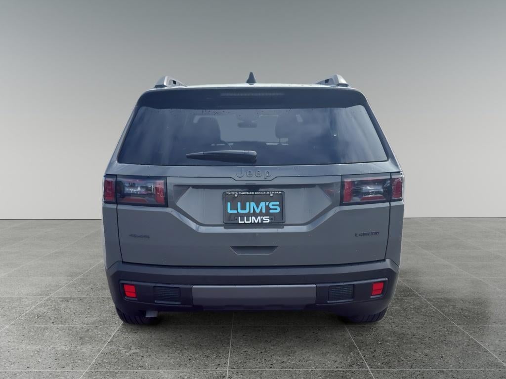 2026 Jeep Cherokee Laredo