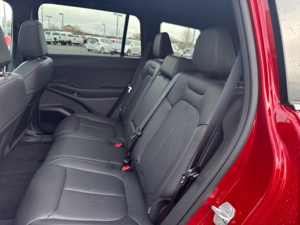 2026 Jeep Cherokee Overland