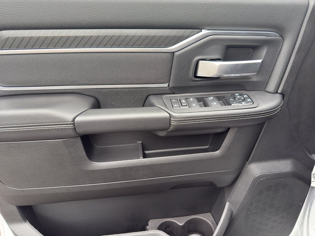 2025 RAM 2500 Big Horn Black Widow