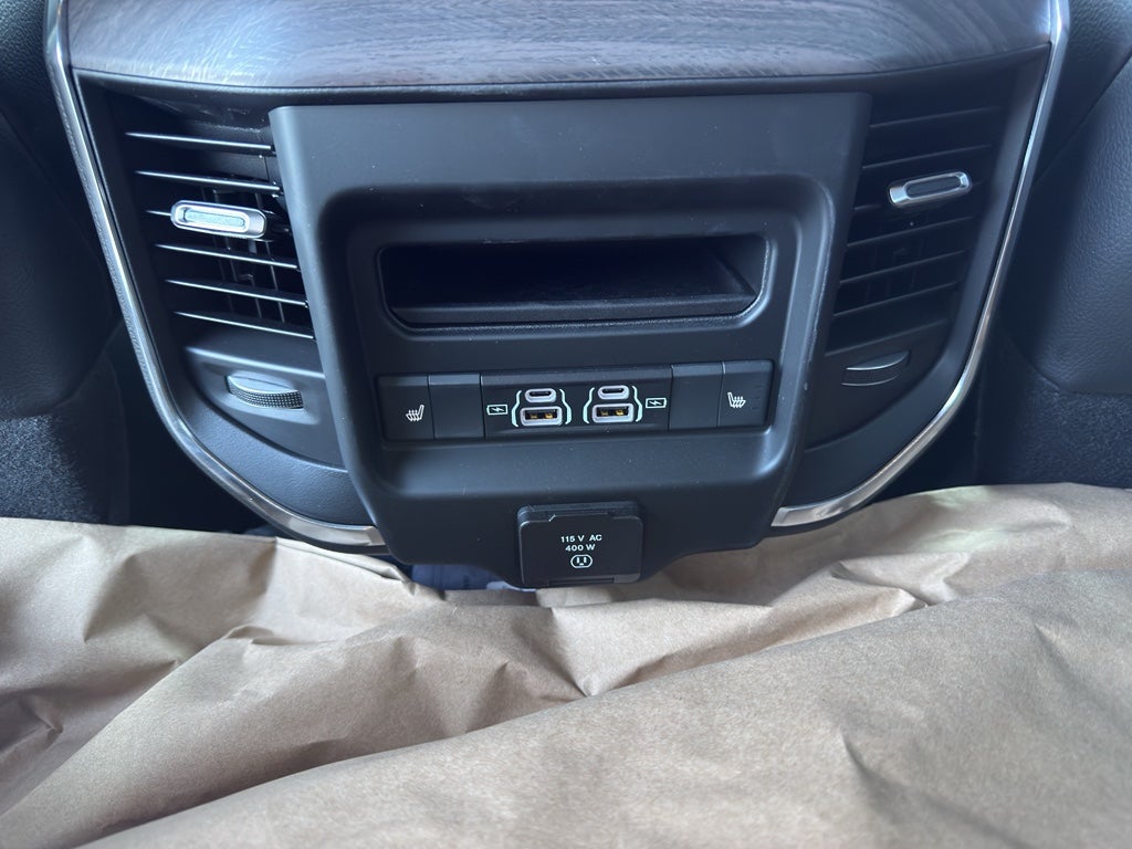 2026 RAM 3500 Chassis Big Horn