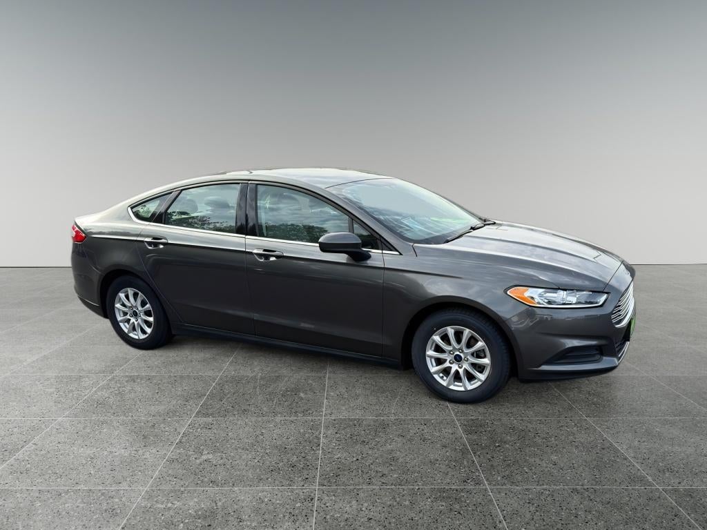 2016 Ford Fusion S