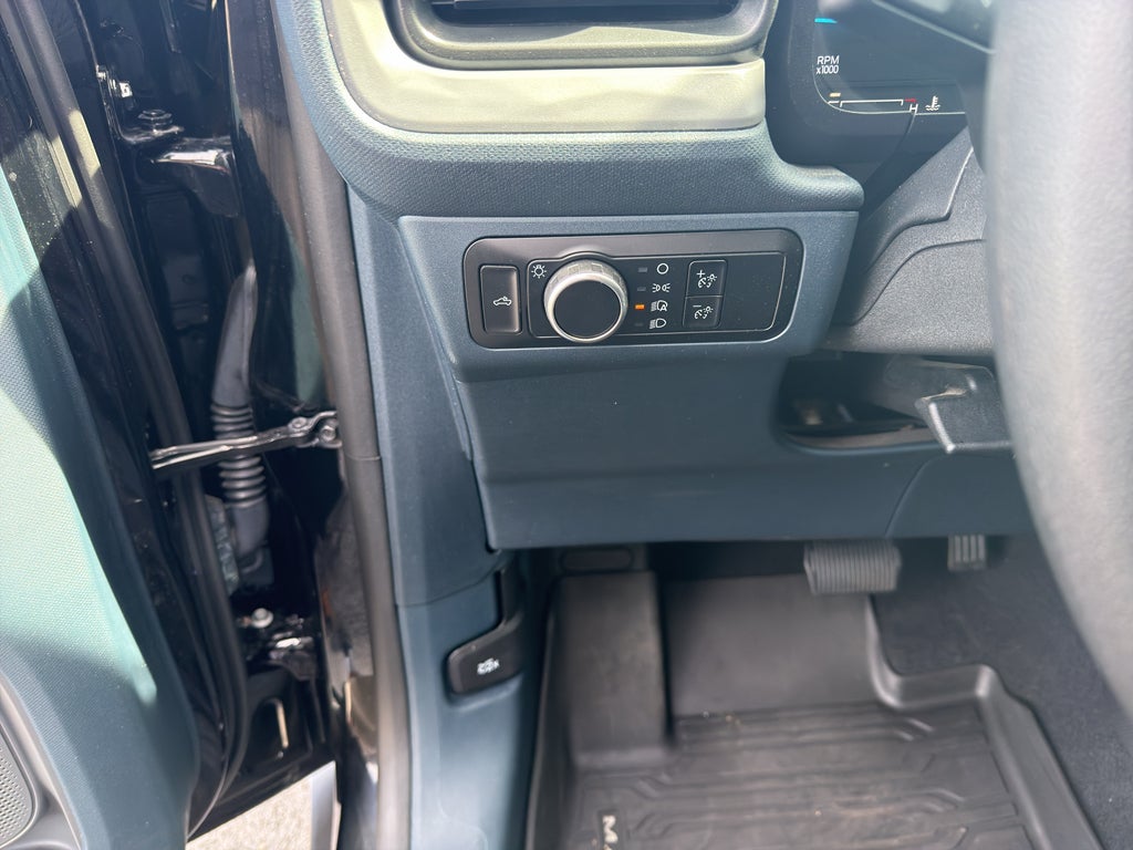 2023 Ford Maverick XLT Advanced