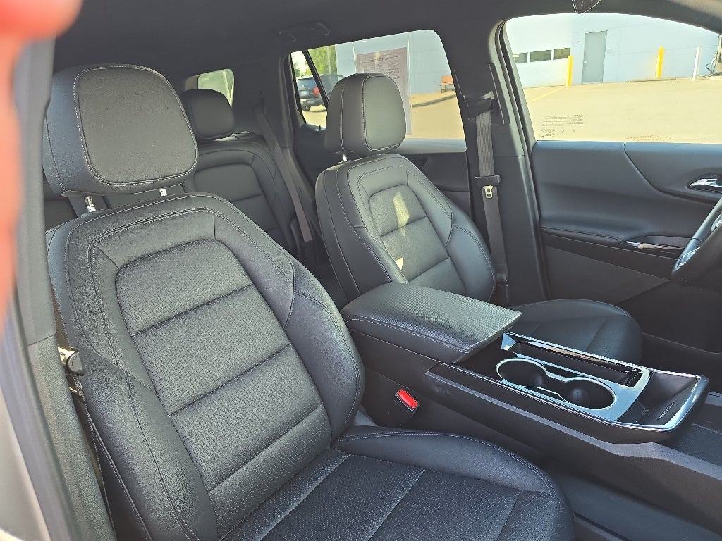 2025 Chevrolet Equinox FWD LT