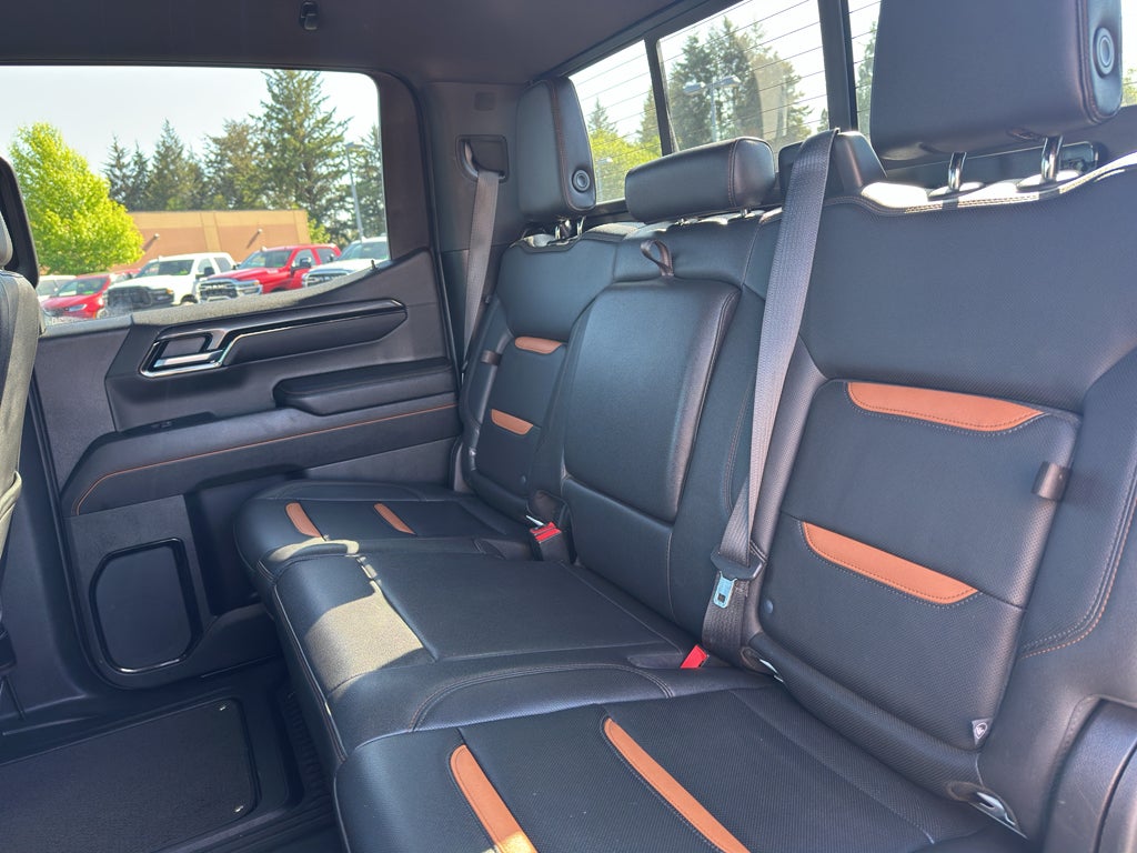2022 GMC Sierra AT4
