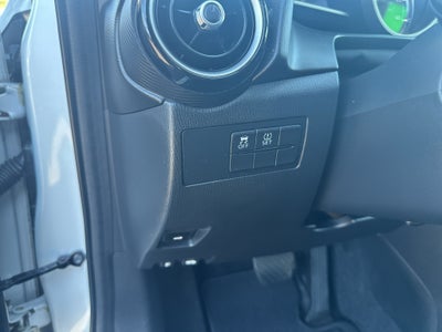 2019 Toyota Yaris LE