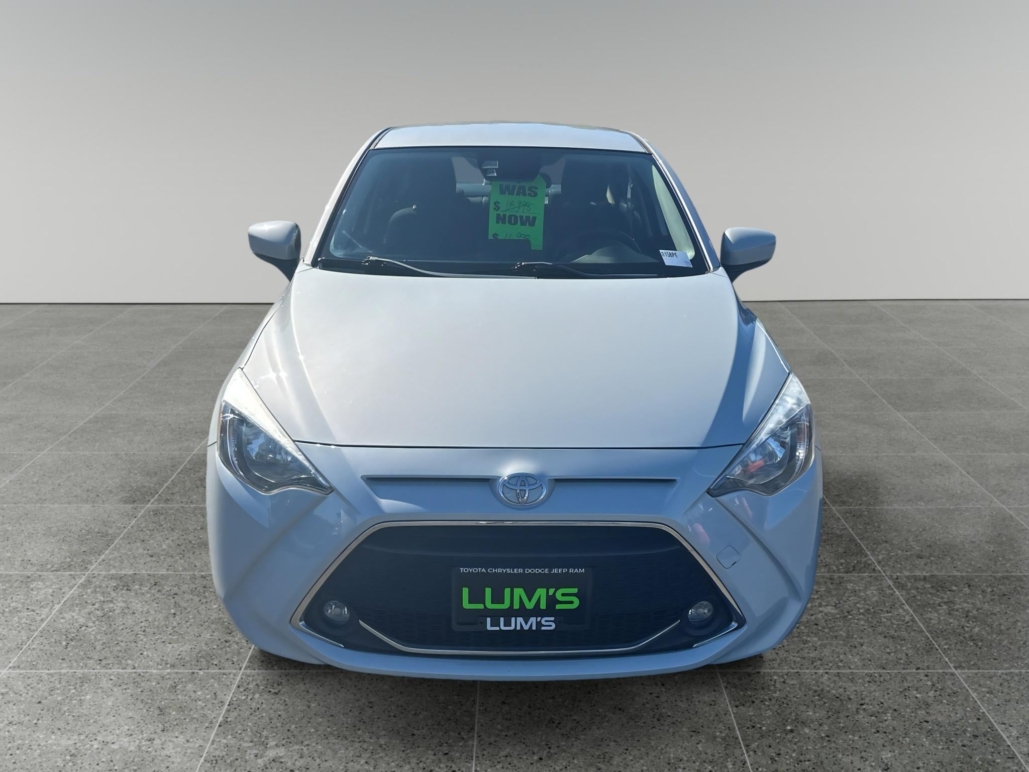2019 Toyota Yaris LE