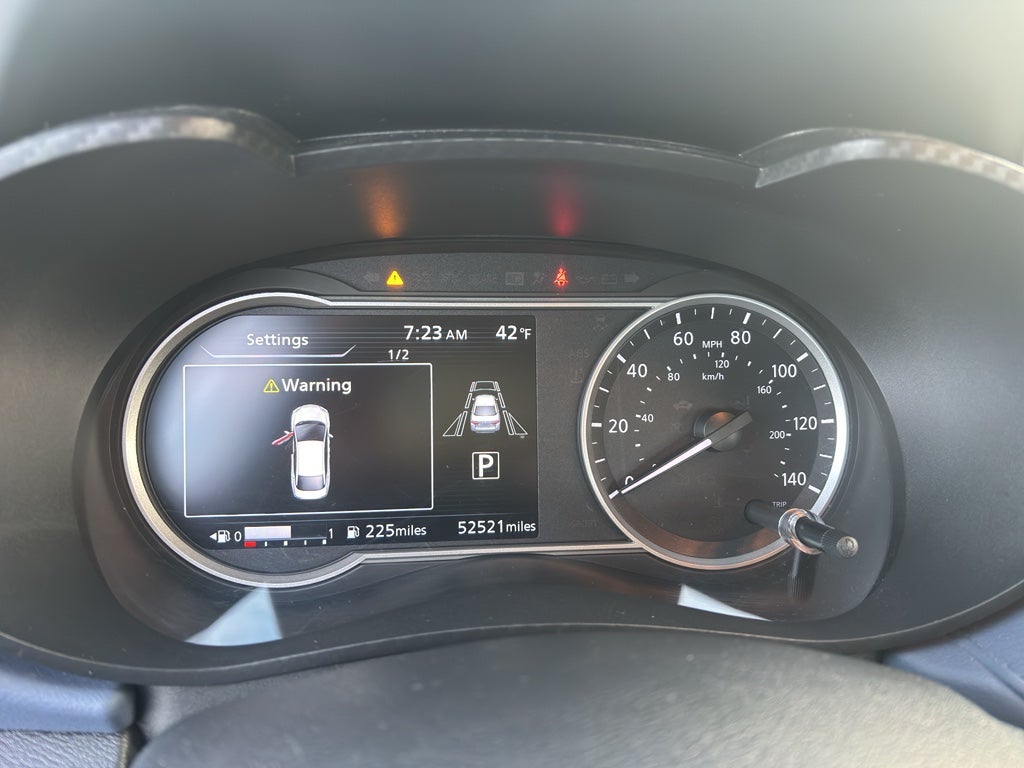 2023 Nissan Versa SV