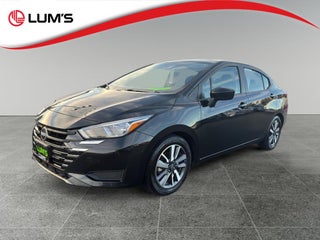 2023 Nissan Versa SV