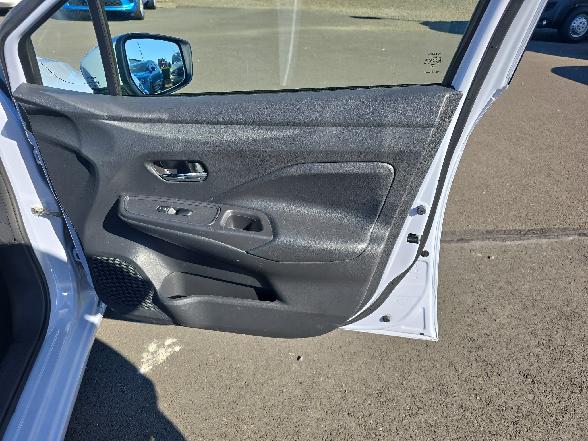 2024 Nissan Versa SV