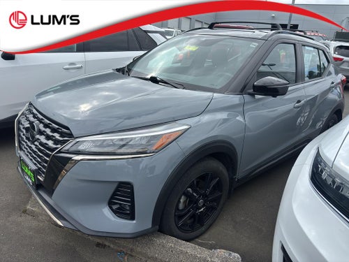 2021 Nissan Kicks SR