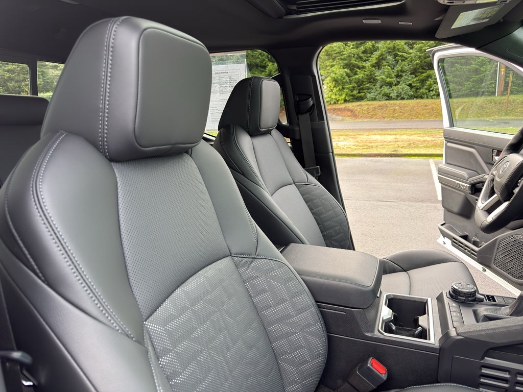 2025 Toyota Tacoma Hybrid TRD Off Road Hybrid