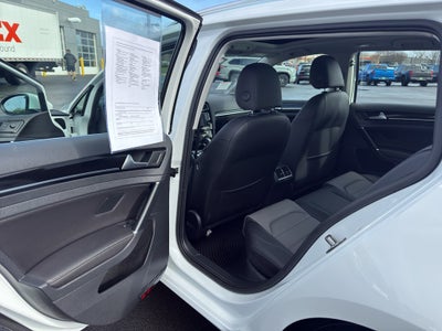 2017 Volkswagen Golf SportWagen SEL