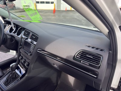 2017 Volkswagen Golf SportWagen SEL