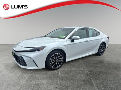 2026 Toyota Camry Hybrid XLE