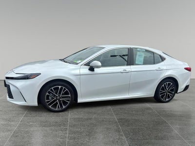 2026 Toyota Camry Hybrid XLE
