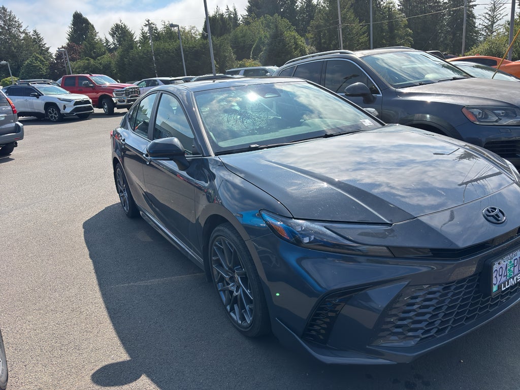 2025 Toyota Camry Hybrid XSE