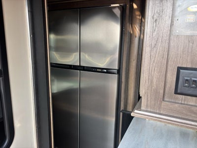 2018 Keystone Montana 3120RL