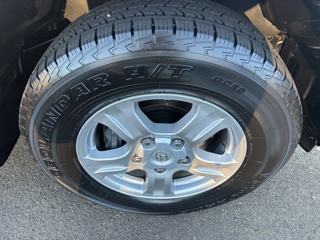 2014 Toyota Sequoia SR5