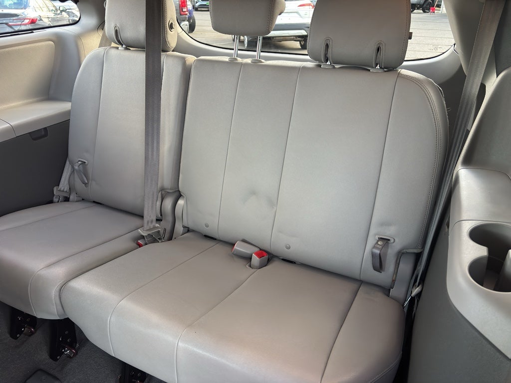 2019 Toyota Sienna XLE