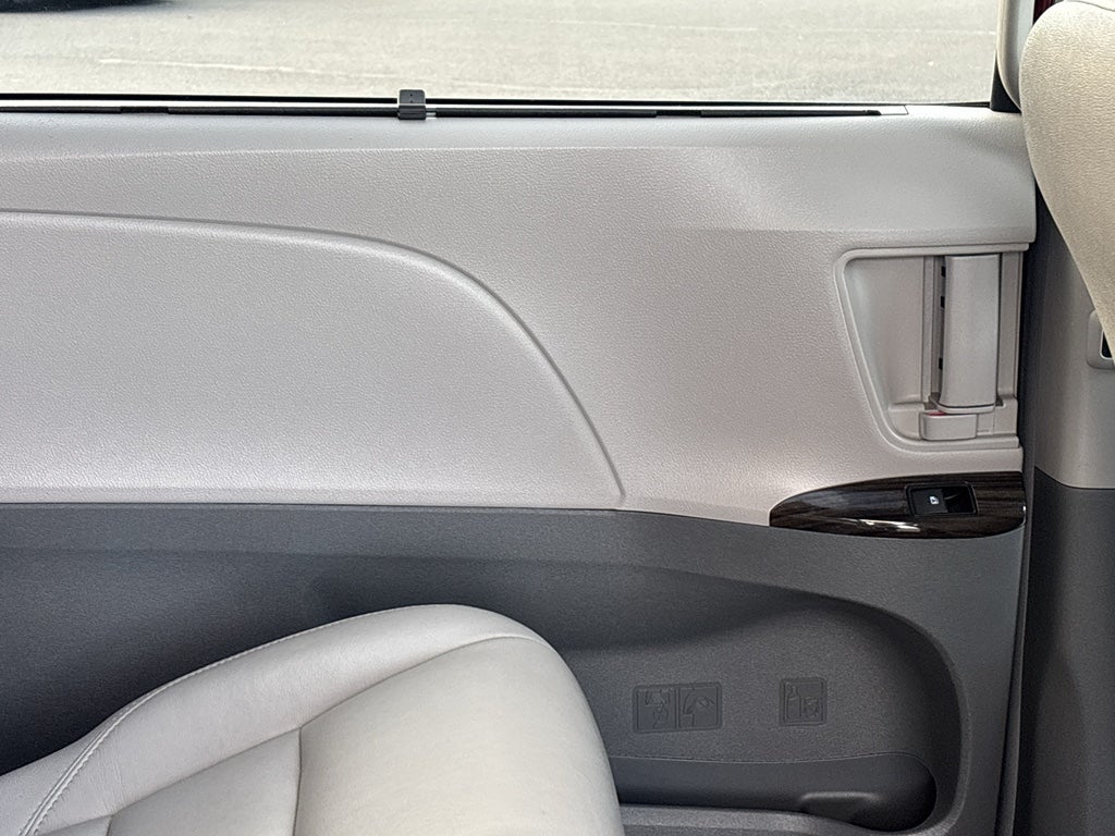 2019 Toyota Sienna XLE