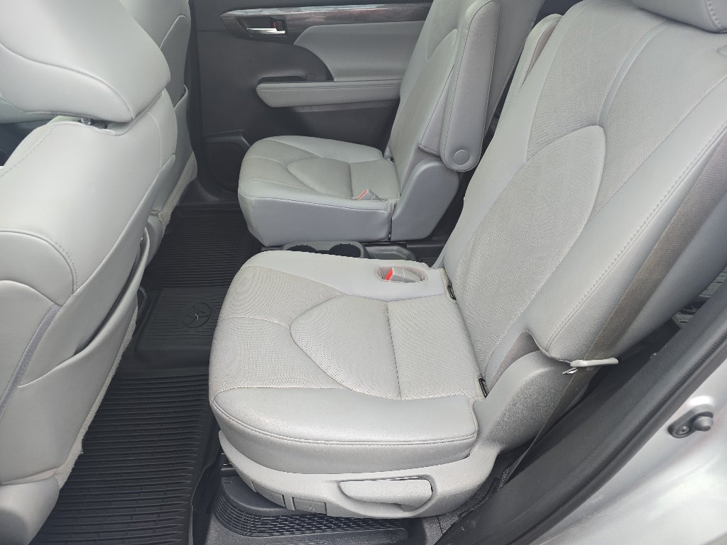 2021 Toyota Highlander Hybrid Hybrid Platinum