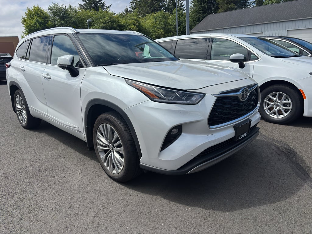 2026 Toyota Highlander Hybrid Hybrid Platinum