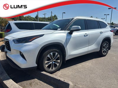 2022 Toyota Highlander Hybrid Hybrid XLE