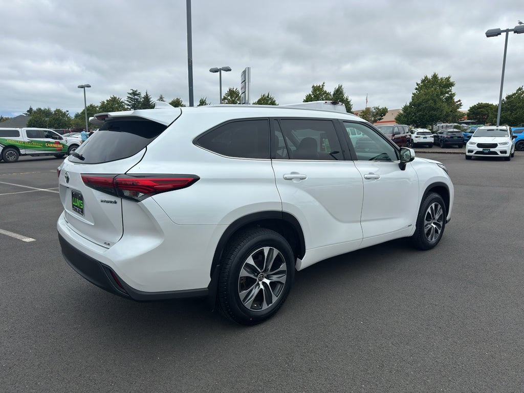 2022 Toyota Highlander Hybrid Hybrid XLE