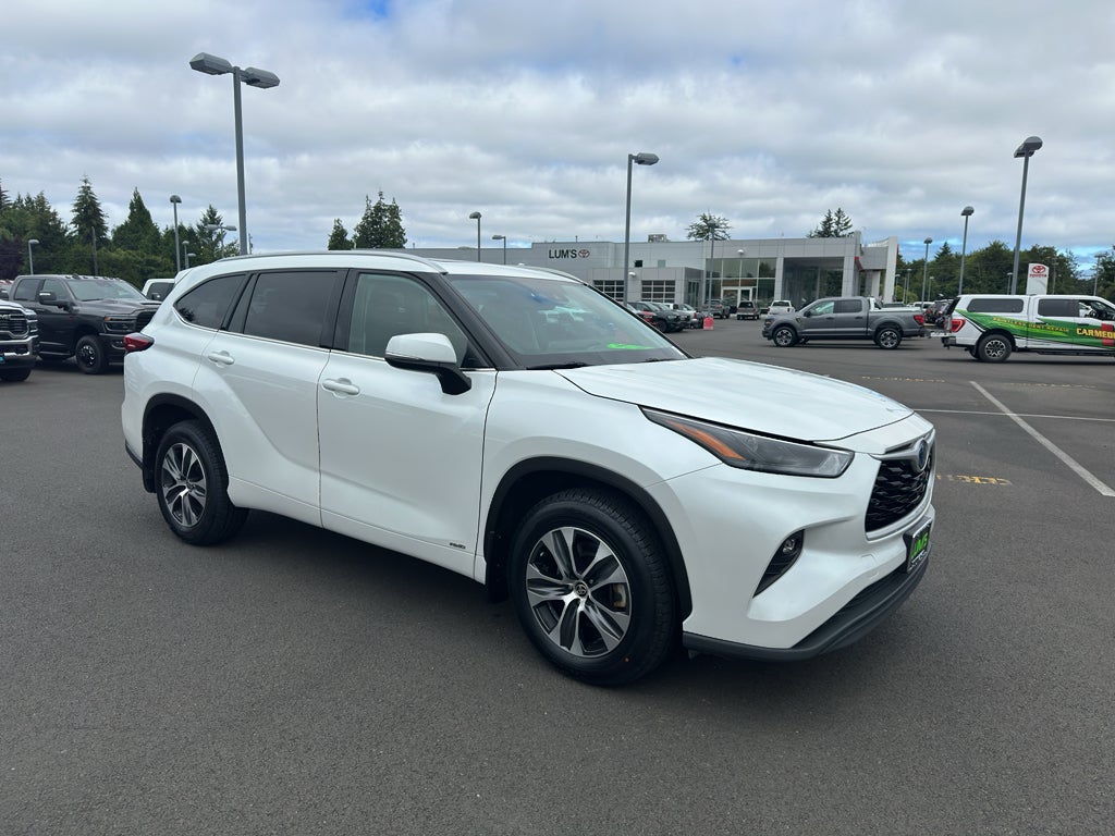 2022 Toyota Highlander Hybrid Hybrid XLE
